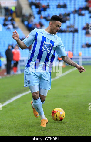 Football - Sky Bet League One - Coventry City v Rochdale - Ricoh Arena. Jordan Willis de Coventry City Banque D'Images