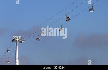 Le terminal de téléphérique Emirates Air Line sur la péninsule de Greenwich, au sud-est de Londres. Banque D'Images