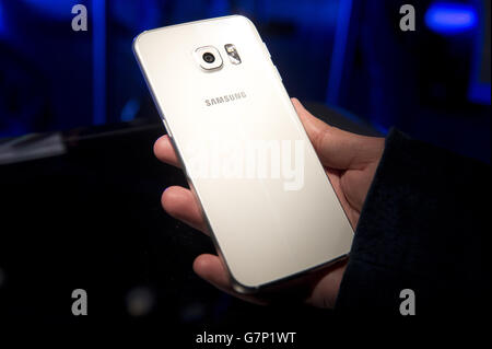 Téléphones Samsung Galaxy S6 dévoilé Banque D'Images