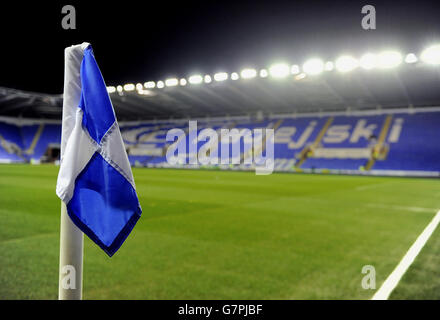 Football - Championnat Sky Bet - Reading v Brighton & Hove Albion - Madejski Stadium.Vue générale du stade Madejski avant le match Banque D'Images