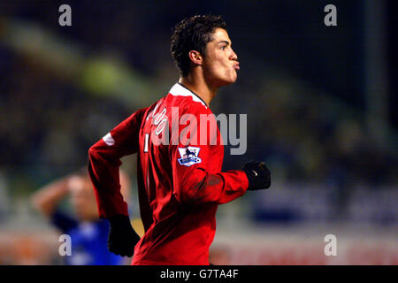 Football - FA Cup - Cinquième tour - Everton / Manchester United - Goodison Park.Cristiano Ronaldo de Manchester United fête ses célébrations après avoir marquant le deuxième but contre Everton Banque D'Images