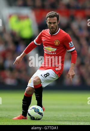 Football - Barclays Premier League - Manchester United / Aston Villa - Old Trafford.Juan Mata de Manchester United Banque D'Images