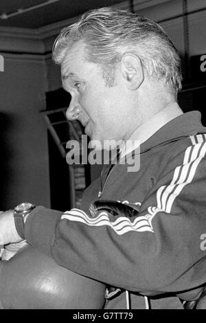 Andy Smith, directeur des notables de boxe Dave 'Boy' Green et Joe Bugner Banque D'Images