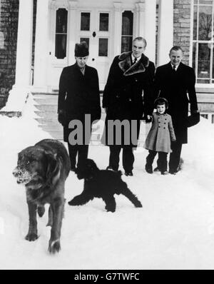 Politique - Sir Anthony Eden au Canada - Government House - Ottawa, Ontario Banque D'Images