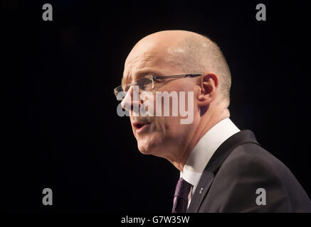 John Swinney, vice-premier ministre, lors de la conférence SNP à la SECC à Glasgow. Banque D'Images