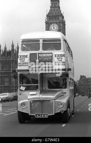 Image Célébrations du jubilé - Argent - Westminster Bridge. Londres Banque D'Images