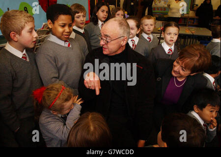 Le Professeur Al Aynsley-Green - La cathédrale de Westminster l'école primaire Banque D'Images