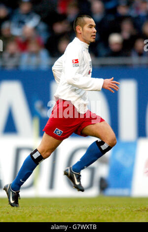 Football - Allemand Bundesliga - Hambourg / Kaiserslautern - AOL Arena. Naohiro Takahara de Hambourg Banque D'Images