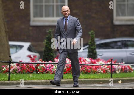 Londres, Royaume-Uni. 27 Juin, 2016. Sajid Javid, Secrétaire d'État aux affaires, arrive pour le parti conservateur d'urgence de l'UE Réunion du Cabinet à Downing Street, London, UK Crédit : Jeff Gilbert/Alamy Live News Banque D'Images