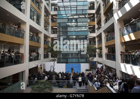 Le Premier ministre David Cameron prononce un discours sur l’immigration au siège social de Londres. Banque D'Images