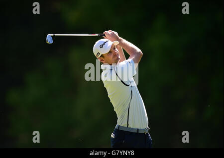 Justin Rose d'Angleterre pendant le premier jour du championnat BMW PGA 2015 au club de golf Wentworth, Surrey. APPUYEZ SUR ASSOCIATION photo. Date de la photo: Jeudi 21 mai 2015. Voir PA Story GOLF Wentworth. Le crédit photo devrait se lire comme suit : Adam Davy/PA Wire. RESTRICTIONS: . Aucune utilisation commerciale. Pas de fausse association commerciale. Pas d'émulation vidéo. Aucune manipulation des images. Banque D'Images