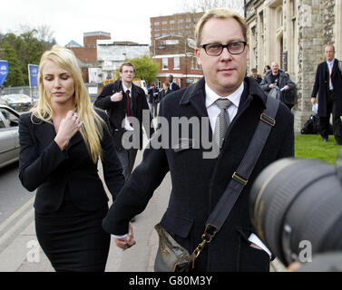 Vic Reeves l'alcool au volant - Procès de magistrats Maidstone Banque D'Images