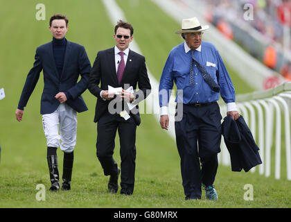 Les courses de chevaux - 2015 Investec Derby Festival - Mesdames jour - l'hippodrome d'Epsom Banque D'Images