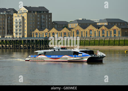 Clipper, Thames Clippers Cyclone, Greenwich, East London, Royaume-Uni Banque D'Images