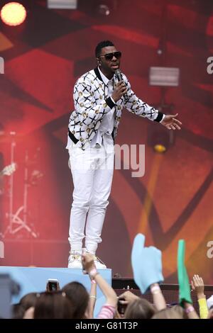 Capital FM Summertime ball 2015 - Londres.EN EXCLUSIVITÉ, Jason Derulo joue sur scène pendant le Summertime ball de Capital FM au stade Wembley, à Londres. Banque D'Images