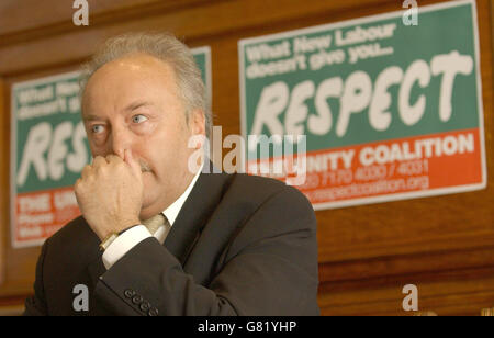 Campagne d'élection générale 2005 - Conférence de presse du Parti Respect Banque D'Images