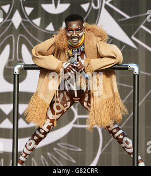 Grace Jones se présente sur la Great Oak Stage au festival britannique Summer Time Hyde Park à Hyde Park, dans le centre de Londres. Banque D'Images