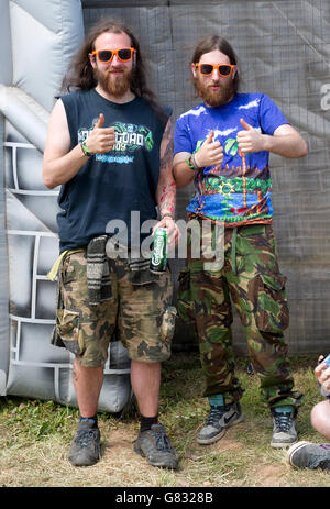 Télécharger Festival 2015 - Day One - Donington Park.Festival Goers le premier jour du festival Download le 12 2015 juin à Donnington Park, Royaume-Uni Banque D'Images