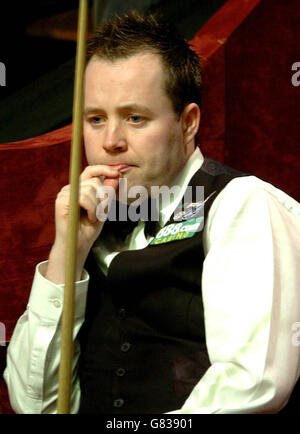 Snooker - Championnat du Monde 2005 de l'ambassade - Premier tour - John Higgins, C. Mark Selby - Le Creuset Banque D'Images