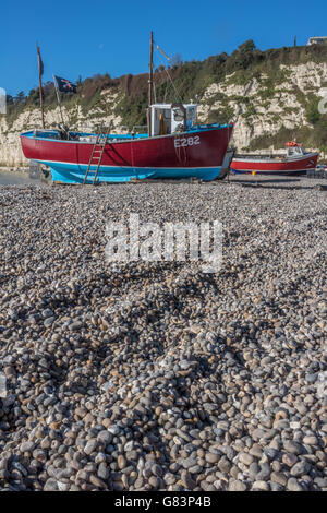 Angleterre Devon Beer bateaux de pêche sur la plage Adrian Baker Banque D'Images