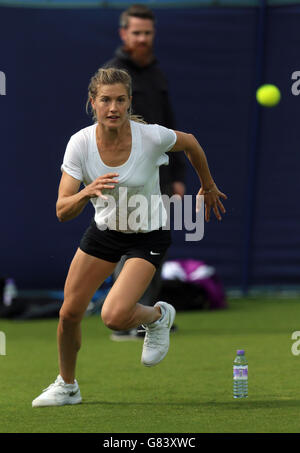 Tennis - 2015 AEGON International - troisième jour - Parc du Devonshire.Au Canada, Eugénie Bouchard s'entraîne sur les terrains de pratique durant la troisième journée de l'AEGON International au parc Devonshire, Eastbourne. Banque D'Images