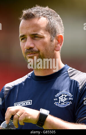 Football - pré saison amicale - Kidderminster Harriers / Birmingham City - Aggborough Stadium. Dave Carolan, directeur de la science du sport à Birmingham Banque D'Images