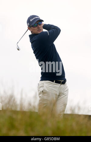 Justin Rose, d'Angleterre, débarque pendant la cinquième journée du Championnat d'Open 2015 à St Andrews, Fife. Banque D'Images