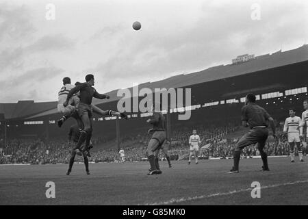 Football - Coupe du Monde FIFA Angleterre 1966 - Groupe 3 - Portugal / Hongrie - Old Trafford, Manchester Banque D'Images