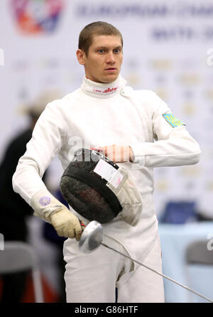 Le Dmyytro Kirpulyanskyy d'Ukraine pendant le deuxième jour des Championnats européens modernes de Pentathlon à l'Université de Bath. APPUYEZ SUR ASSOCIATION photo. Date de la photo: Mercredi 19 août 2015. Voir l'histoire de PA PENTATHLON européen. Le crédit photo devrait être le suivant : Tim Goode/ PA Wire Banque D'Images