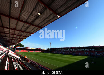 Vue générale du stade Vitality avant le match pré-saison au stade Vitality, à Bournemouth. APPUYEZ SUR ASSOCIATION photo. Date de la photo : vendredi 31 juillet 2015. Voir PA Story FOOTBALL Bournemouth. Le crédit photo devrait se lire comme suit : Adam Davy/PA Wire. . Aucune utilisation avec des fichiers audio, vidéo, données, listes de présentoirs, logos de clubs/ligue ou services « en direct » non autorisés. Utilisation en ligne limitée à 45 images, pas d'émulation vidéo. Aucune utilisation dans les Paris, les jeux ou les publications de club/ligue/joueur unique. Banque D'Images