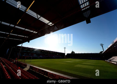 Vue générale du stade Vitality avant le match pré-saison au stade Vitality, à Bournemouth. APPUYEZ SUR ASSOCIATION photo. Date de la photo : vendredi 31 juillet 2015. Voir PA Story FOOTBALL Bournemouth. Le crédit photo devrait se lire comme suit : Adam Davy/PA Wire. . Aucune utilisation avec des fichiers audio, vidéo, données, listes de présentoirs, logos de clubs/ligue ou services « en direct » non autorisés. Utilisation en ligne limitée à 45 images, pas d'émulation vidéo. Aucune utilisation dans les Paris, les jeux ou les publications de club/ligue/joueur unique. Banque D'Images