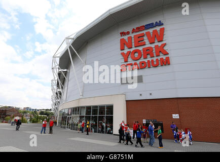 Sky Bet Championship Soccer - - Rotherham United v MK Dons - AESSEAL New York Stadium Banque D'Images