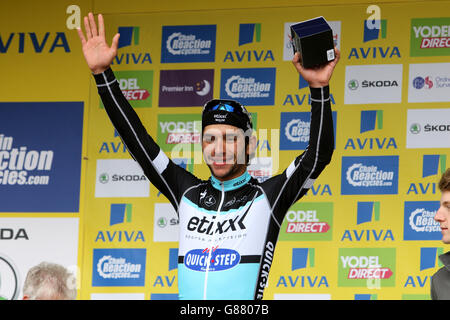 Cyclisme - Tour de Grande-Bretagne - Stage 4 - d'Édimbourg à Blyth.Fernando Gaviria d'Etixx-Quick Step célèbre la quatrième étape du Tour de Grande-Bretagne d'Édimbourg à Blyth. Banque D'Images