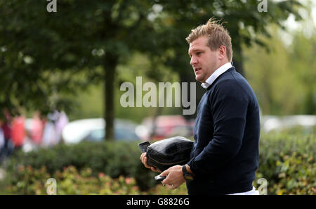 Football - Championnat Sky Bet - MK dons v Birmingham City - Stadium:mk.Karl Robinson, directeur des dons de Milton Keynes, arrive avant le match Banque D'Images