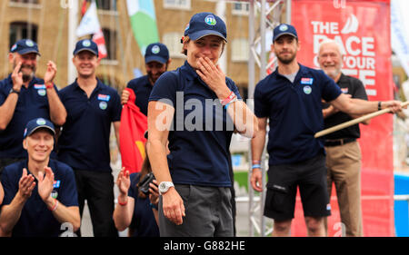 La voile, Clipper Round the World Yacht Race lancer - Jour 9 - St Katharine Docks Banque D'Images