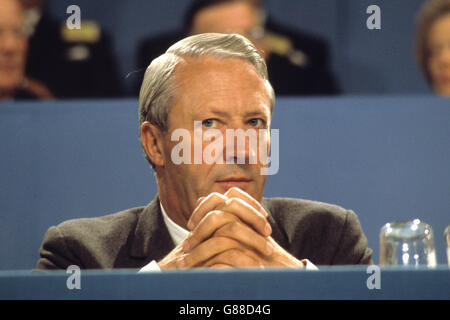 Edward Heath, chef du Parti conservateur et chef de l'opposition, en photo à la conférence du centenaire des conservateurs à Brighton. Banque D'Images