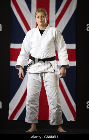 Gemma Gibbons, athlète de judo en Grande-Bretagne, pendant la séance photo au Centre d'excellence de l'Université de Wolverhampton. Banque D'Images