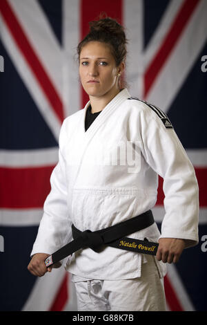 Natalie Powell, athlète de judo en Grande-Bretagne, pendant la séance photo au Centre d'excellence de l'Université de Wolverhampton. Banque D'Images