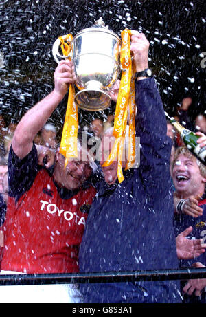 Rugby Union - Celtic Cup Final - Munster v Llanelli Scarlets - Lansdowne Road Banque D'Images