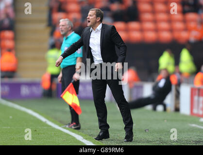 Mark Cooper, le directeur de Swindon Town, pendant le match contre Blackpool Banque D'Images