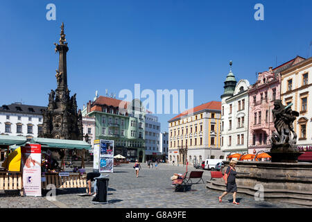 Colonne de la Sainte Trinité, place principale, marché, Horni namesti, région d'Olomouc Hana, Moravie du Sud, République tchèque Banque D'Images