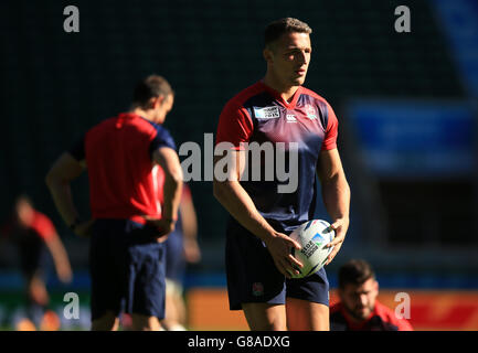 Rugby Union - coupe du monde de Rugby 2015 - entraînement d'Angleterre - Twickenham.Sam Burgess d'Angleterre lors d'une séance d'entraînement au stade Twickenham, Londres. Banque D'Images