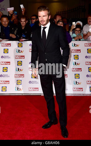 David Beckham arrive pour les Pride of Britain Awards 2015, à Grosvenor House, Park Lane, Londres. APPUYEZ SUR ASSOCIATION photo. Date de la photo: Lundi 28 septembre 2015. Voir PA Story Pride. Le crédit photo devrait se lire comme suit : Ian West/PA Wire Banque D'Images