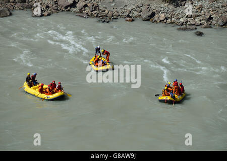 Rafting, Indus-Valley, près de Uley, Ladakh, Inde, le Jammu-et-Kaschmir Banque D'Images