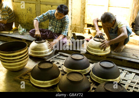 Asie Myanmar Bagan Bagan Myanmar dans l'atelier de laques Banque D'Images