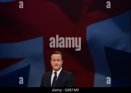 Le Premier ministre David Cameron s'adresse à la conférence du Parti conservateur à Manchester Central. Banque D'Images