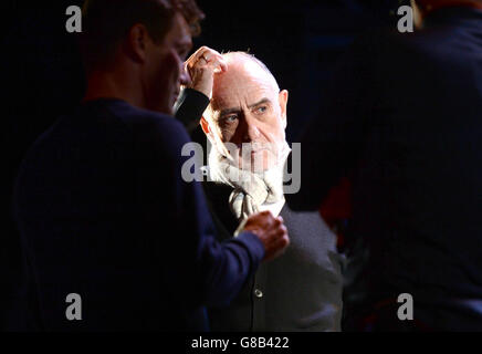 Compositeur Claude-Michel Schonberg lors de la répétition du gala des Miserables du 30e anniversaire au Queen's Theatre de Londres, en aide à Save the Children. Banque D'Images