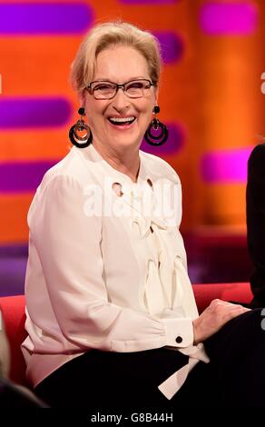 Meryl Streep pendant le tournage du Graham Norton Show aux London Studios, dans le sud de Londres, devant être diffusé sur BBC One vendredi soir. Banque D'Images