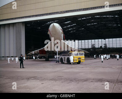 Aviation - Concorde quitte son hangar - Filton Bristol, Banque D'Images