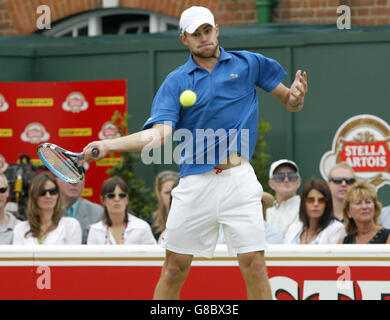 Tennis - Stella Artois Championship 2005 - Trimestre Final - Andy Roddick v Sébastien Grosjean - Queens Club Banque D'Images